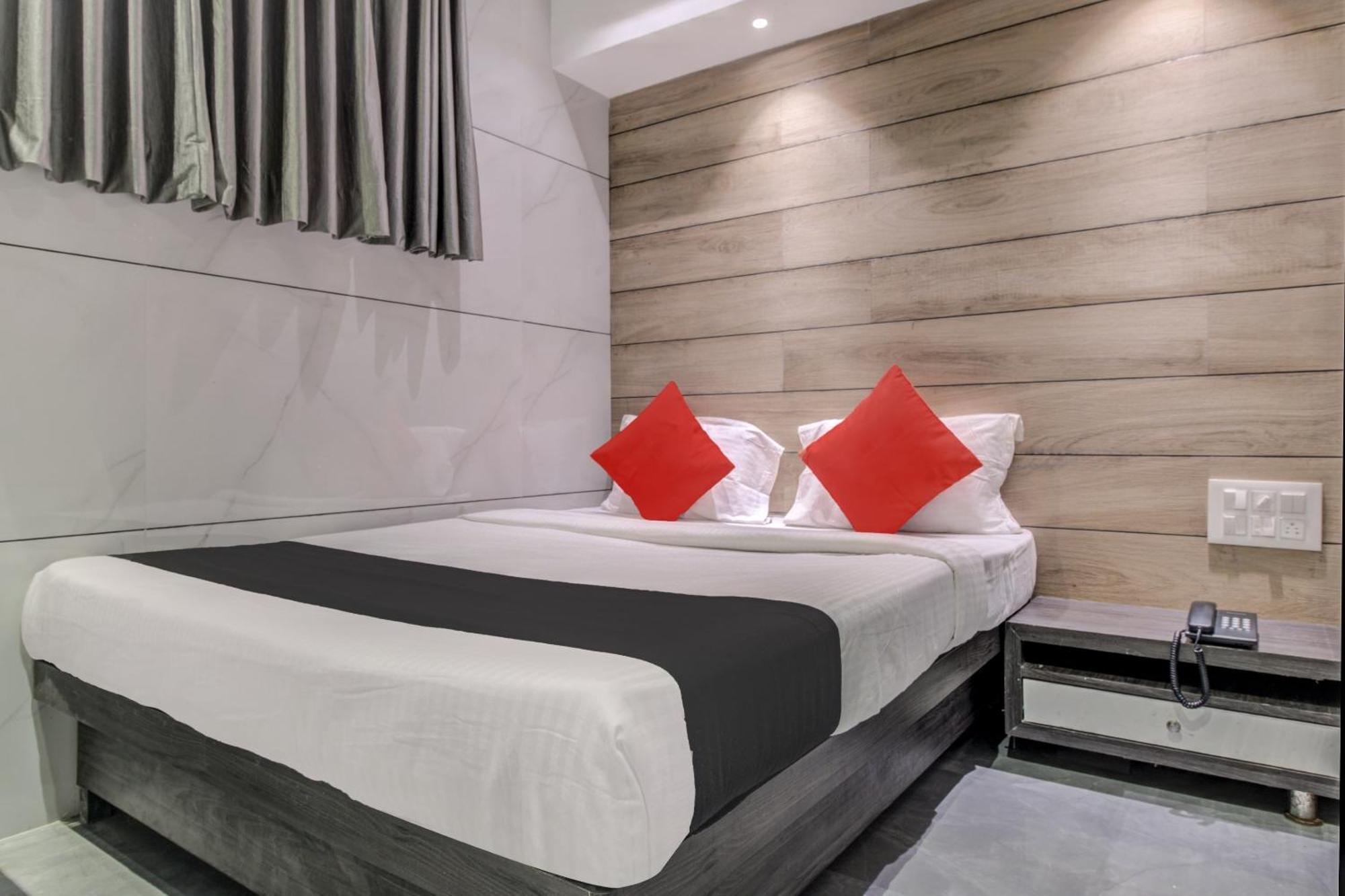 Hotel Spring Residency Bombaj Exteriér fotografie